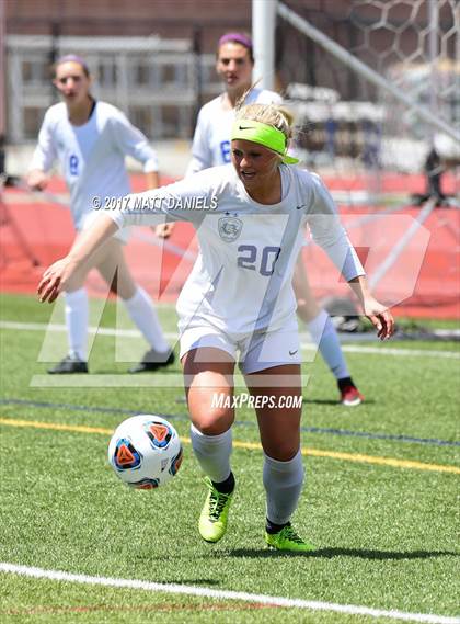 Thumbnail 2 in Mountain Vista vs. Grandview (CHSAA 5A Semifinal) photogallery.