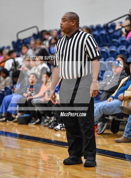 Thumbnail 1 in Caldwell vs Lexington photogallery.