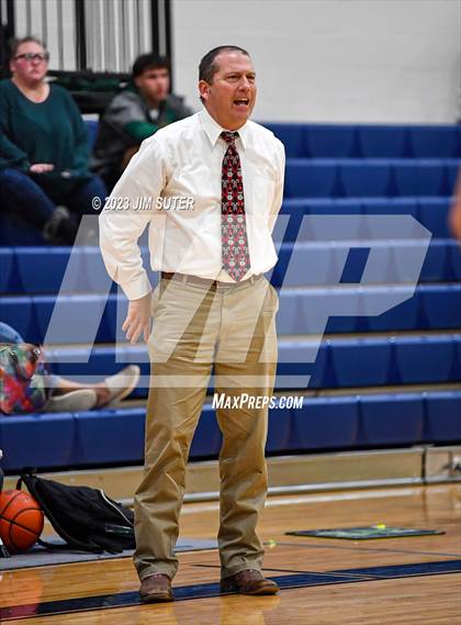 Thumbnail 3 in Caldwell vs Lexington photogallery.