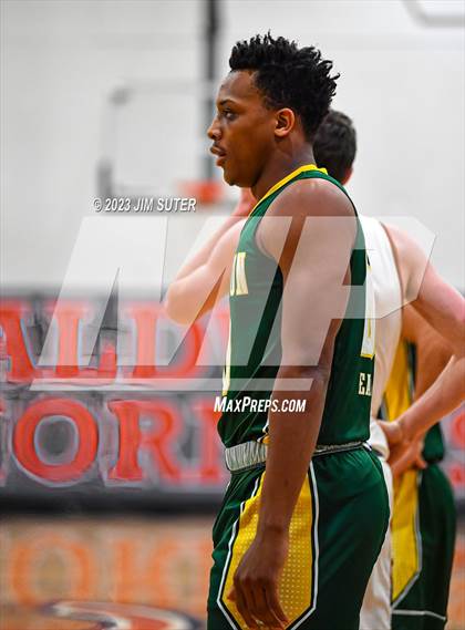 Thumbnail 3 in Caldwell vs Lexington photogallery.