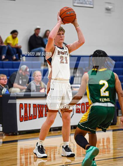 Thumbnail 3 in Caldwell vs Lexington photogallery.