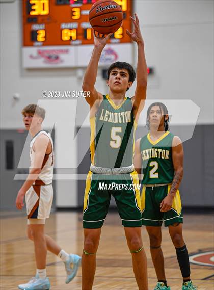 Thumbnail 2 in Caldwell vs Lexington photogallery.