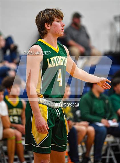 Thumbnail 2 in Caldwell vs Lexington photogallery.