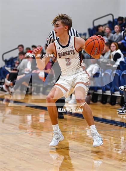 Thumbnail 3 in Caldwell vs Lexington photogallery.