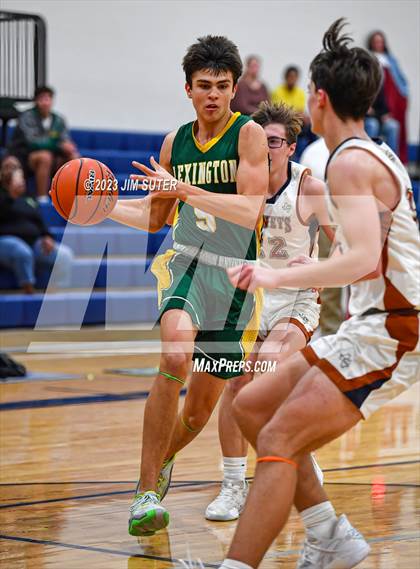 Thumbnail 2 in Caldwell vs Lexington photogallery.