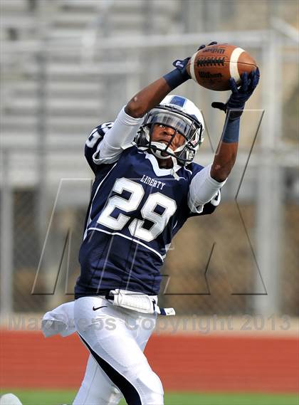 Thumbnail 2 in Central Catholic @ Liberty Christian (TAPPS D1 Playoff) photogallery.