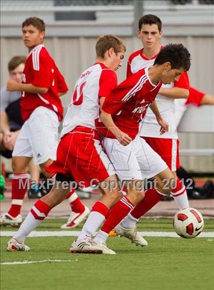 Thumbnail 1 in Atascocita vs Tomball (Pasadena Cup Invitational) photogallery.