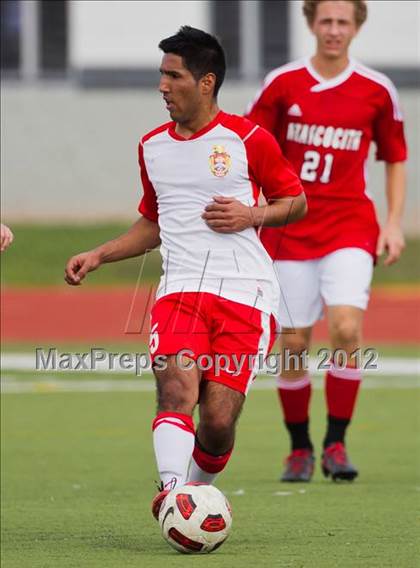 Thumbnail 2 in Atascocita vs Tomball (Pasadena Cup Invitational) photogallery.