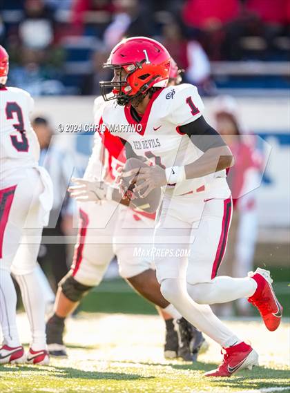 Thumbnail 1 in Clinton vs Barnwell (SCHSL 2A Final) photogallery.