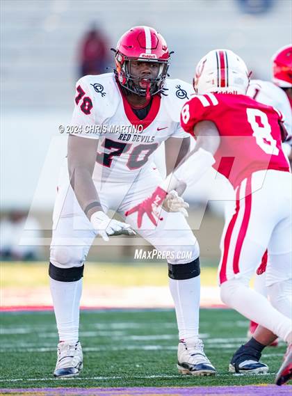 Thumbnail 2 in Clinton vs Barnwell (SCHSL 2A Final) photogallery.