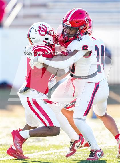 Thumbnail 2 in Clinton vs Barnwell (SCHSL 2A Final) photogallery.