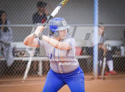 Thumbnail 2 in Dobson vs Sahuaro photogallery.