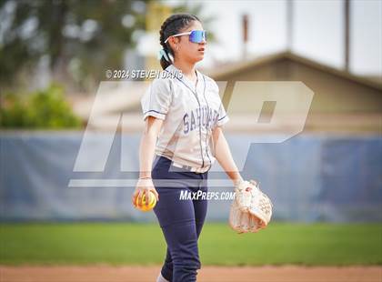 Thumbnail 2 in Dobson vs Sahuaro photogallery.