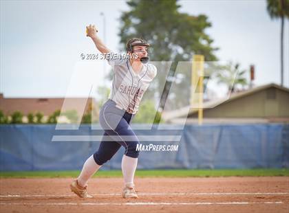Thumbnail 1 in Dobson vs Sahuaro photogallery.