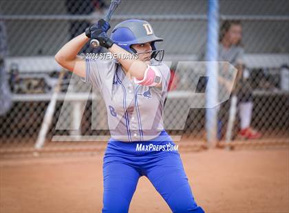 Thumbnail 1 in Dobson vs Sahuaro photogallery.