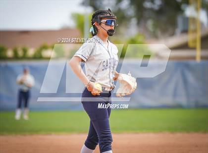 Thumbnail 2 in Dobson vs Sahuaro photogallery.