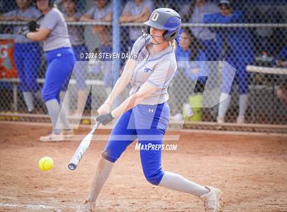 Thumbnail 1 in Dobson vs Sahuaro photogallery.