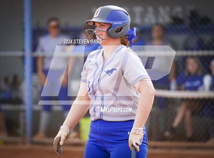 Thumbnail 1 in Dobson vs Sahuaro photogallery.