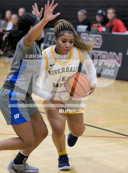 Thumbnail 2 in Westview vs. Riverdale Baptist (Nike Tournament of Champions - Final) photogallery.
