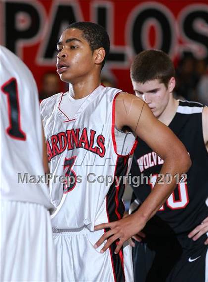 Thumbnail 2 in Lawndale vs. Harvard-Westlake (Hilltop Classic) photogallery.