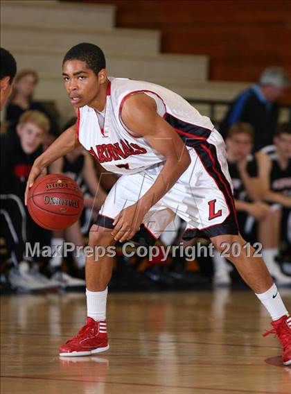 Thumbnail 2 in Lawndale vs. Harvard-Westlake (Hilltop Classic) photogallery.