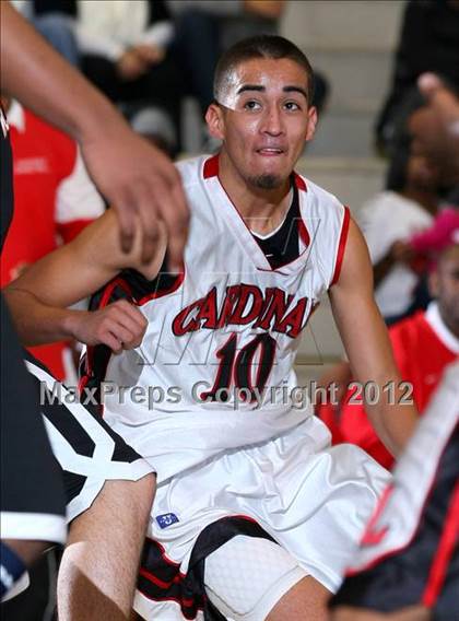 Thumbnail 3 in Lawndale vs. Harvard-Westlake (Hilltop Classic) photogallery.
