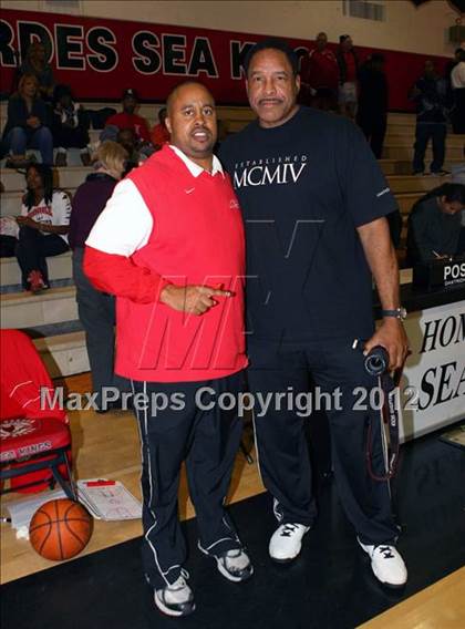 Thumbnail 1 in Lawndale vs. Harvard-Westlake (Hilltop Classic) photogallery.