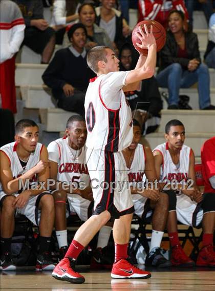 Thumbnail 1 in Lawndale vs. Harvard-Westlake (Hilltop Classic) photogallery.