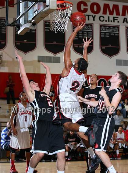 Thumbnail 2 in Lawndale vs. Harvard-Westlake (Hilltop Classic) photogallery.