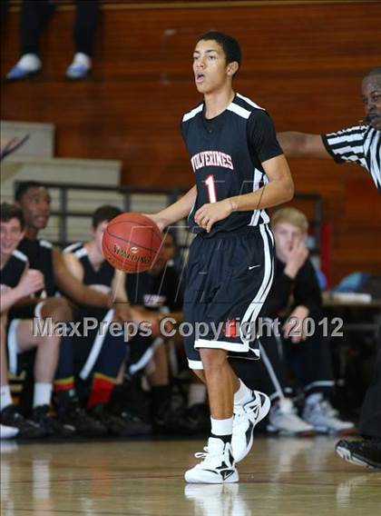 Thumbnail 1 in Lawndale vs. Harvard-Westlake (Hilltop Classic) photogallery.
