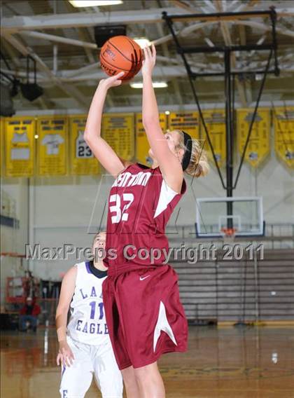 Thumbnail 3 in Benton vs Eldorado( Marion Lady Wildcat Invitational) photogallery.