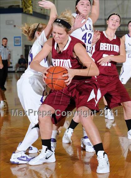 Thumbnail 2 in Benton vs Eldorado( Marion Lady Wildcat Invitational) photogallery.