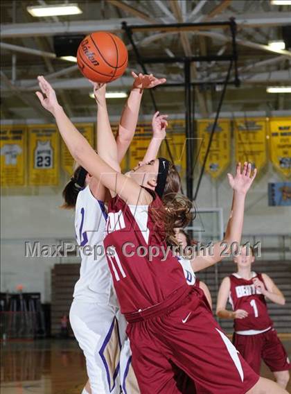 Thumbnail 3 in Benton vs Eldorado( Marion Lady Wildcat Invitational) photogallery.