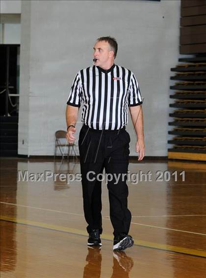 Thumbnail 2 in Benton vs Eldorado( Marion Lady Wildcat Invitational) photogallery.