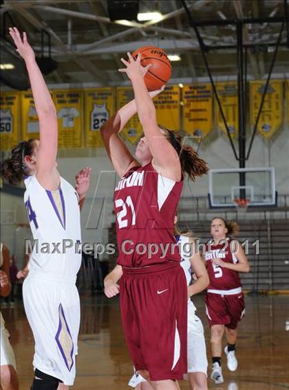 Thumbnail 2 in Benton vs Eldorado( Marion Lady Wildcat Invitational) photogallery.