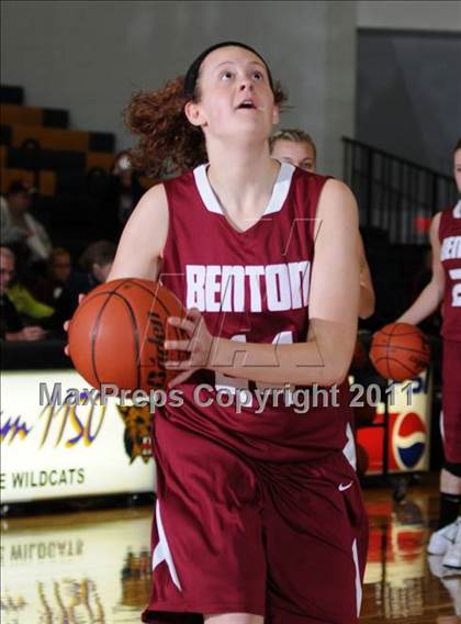 Thumbnail 2 in Benton vs Eldorado( Marion Lady Wildcat Invitational) photogallery.