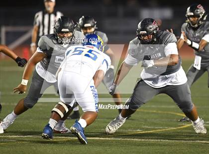 Thumbnail 1 in El Toro @ Tustin photogallery.