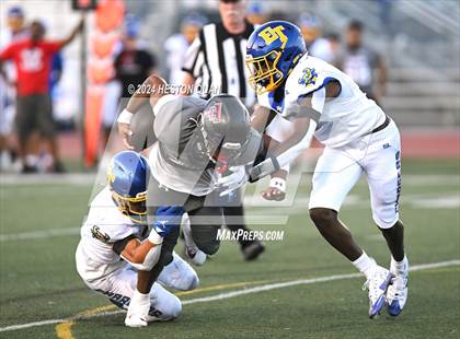 Thumbnail 1 in El Toro @ Tustin photogallery.