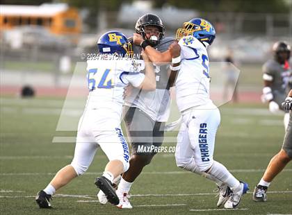 Thumbnail 1 in El Toro @ Tustin photogallery.