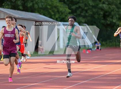 Thumbnail 2 in Section VIII Championship (Boys 400 Meters) photogallery.