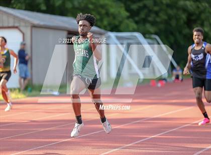Thumbnail 2 in Section VIII Championship (Boys 400 Meters) photogallery.