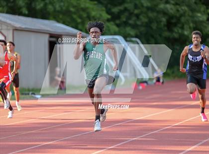Thumbnail 1 in Section VIII Championship (Boys 400 Meters) photogallery.