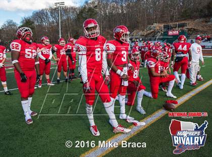 Thumbnail 2 in New London @ Norwich Free Academy (2015 MaxPreps Rivalry Series) photogallery.