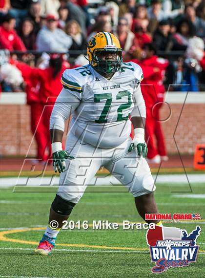 Thumbnail 3 in New London @ Norwich Free Academy (2015 MaxPreps Rivalry Series) photogallery.