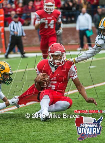 Thumbnail 1 in New London @ Norwich Free Academy (2015 MaxPreps Rivalry Series) photogallery.
