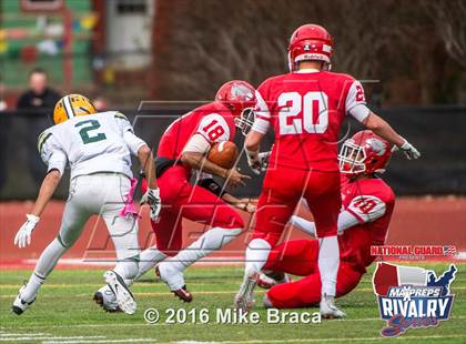 Thumbnail 2 in New London @ Norwich Free Academy (2015 MaxPreps Rivalry Series) photogallery.