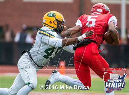 Thumbnail 2 in New London @ Norwich Free Academy (2015 MaxPreps Rivalry Series) photogallery.