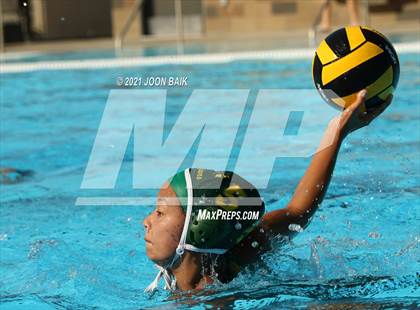 Thumbnail 1 in Castro Valley vs Alameda (Tri-Valley Invitational) photogallery.
