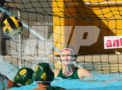 Thumbnail 2 in Castro Valley vs Alameda (Tri-Valley Invitational) photogallery.