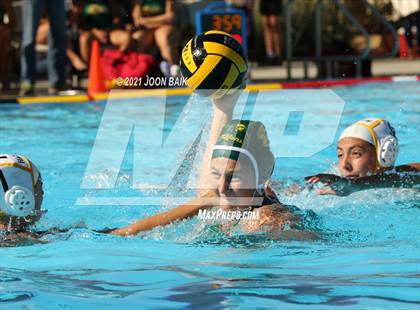 Thumbnail 3 in Castro Valley vs Alameda (Tri-Valley Invitational) photogallery.